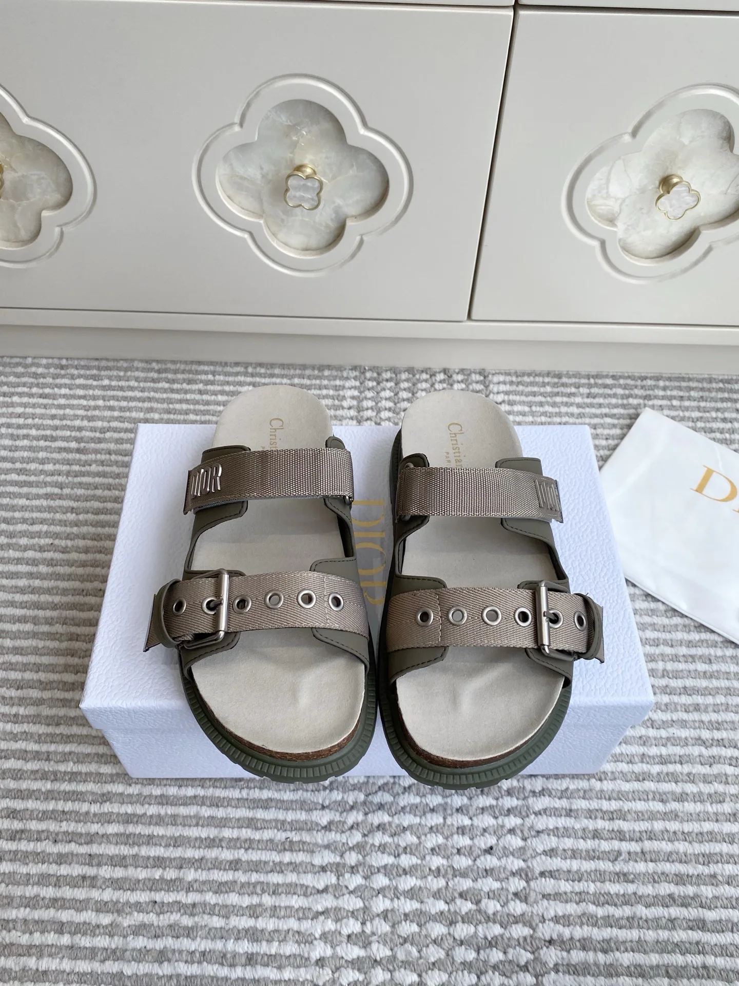 Сандалии Женские Christian Dior 12958208