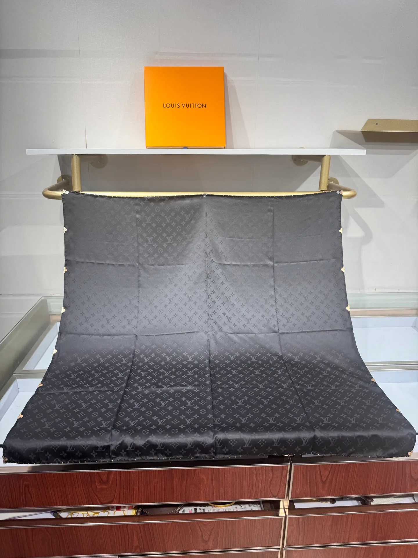 Платки Louis Vuitton 13581104