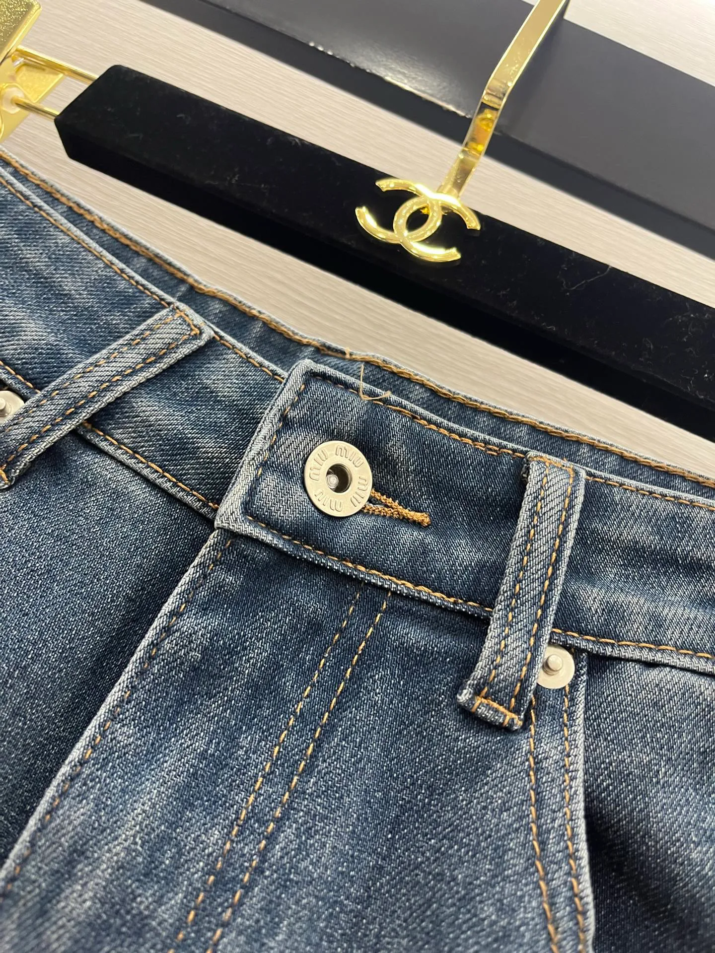 Джинсы Женские Miu Miu 2942773