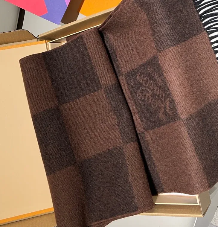 Шарфы Louis Vuitton 115090