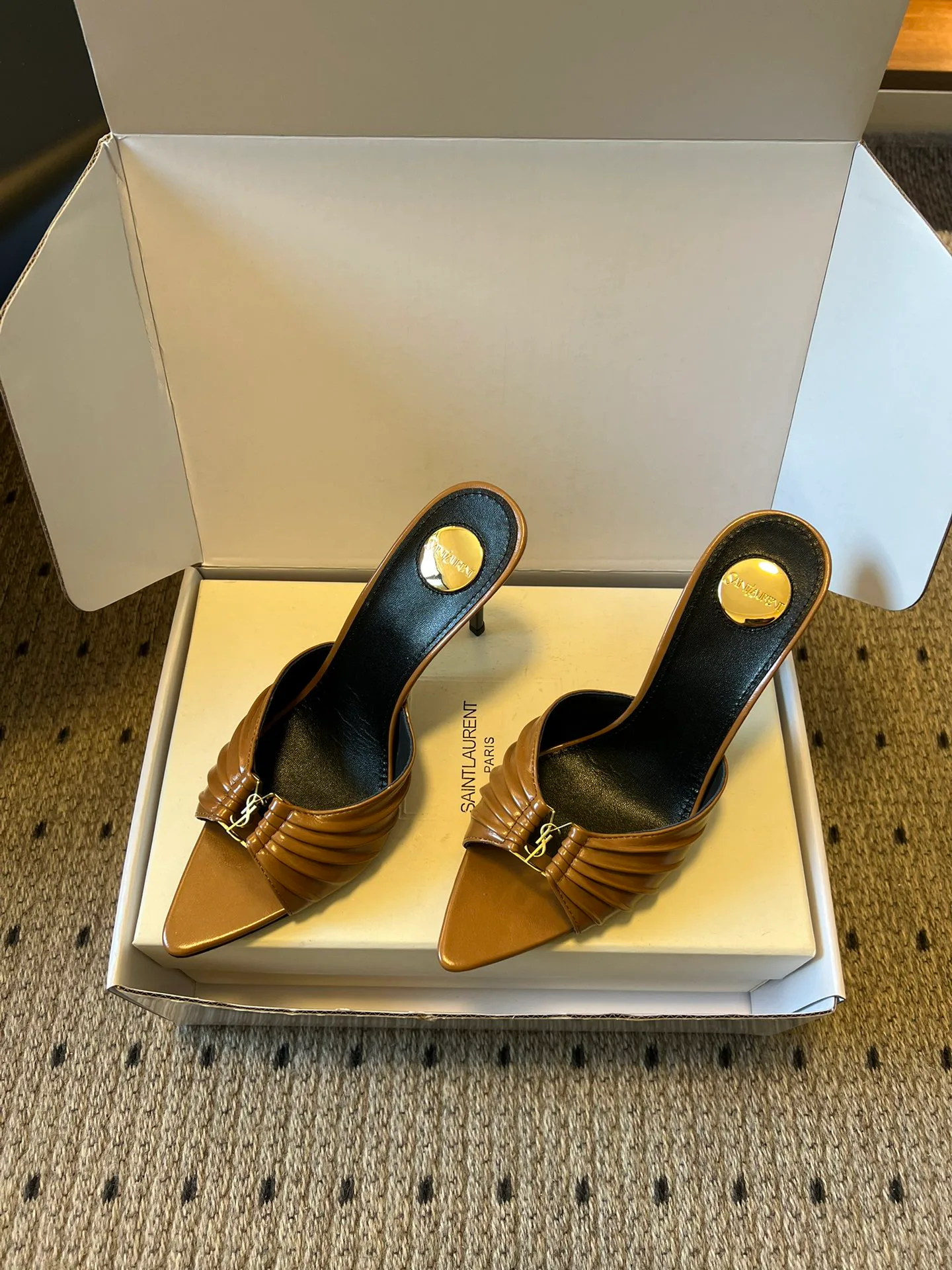 Босоножки Женские Saint Laurent 11129303