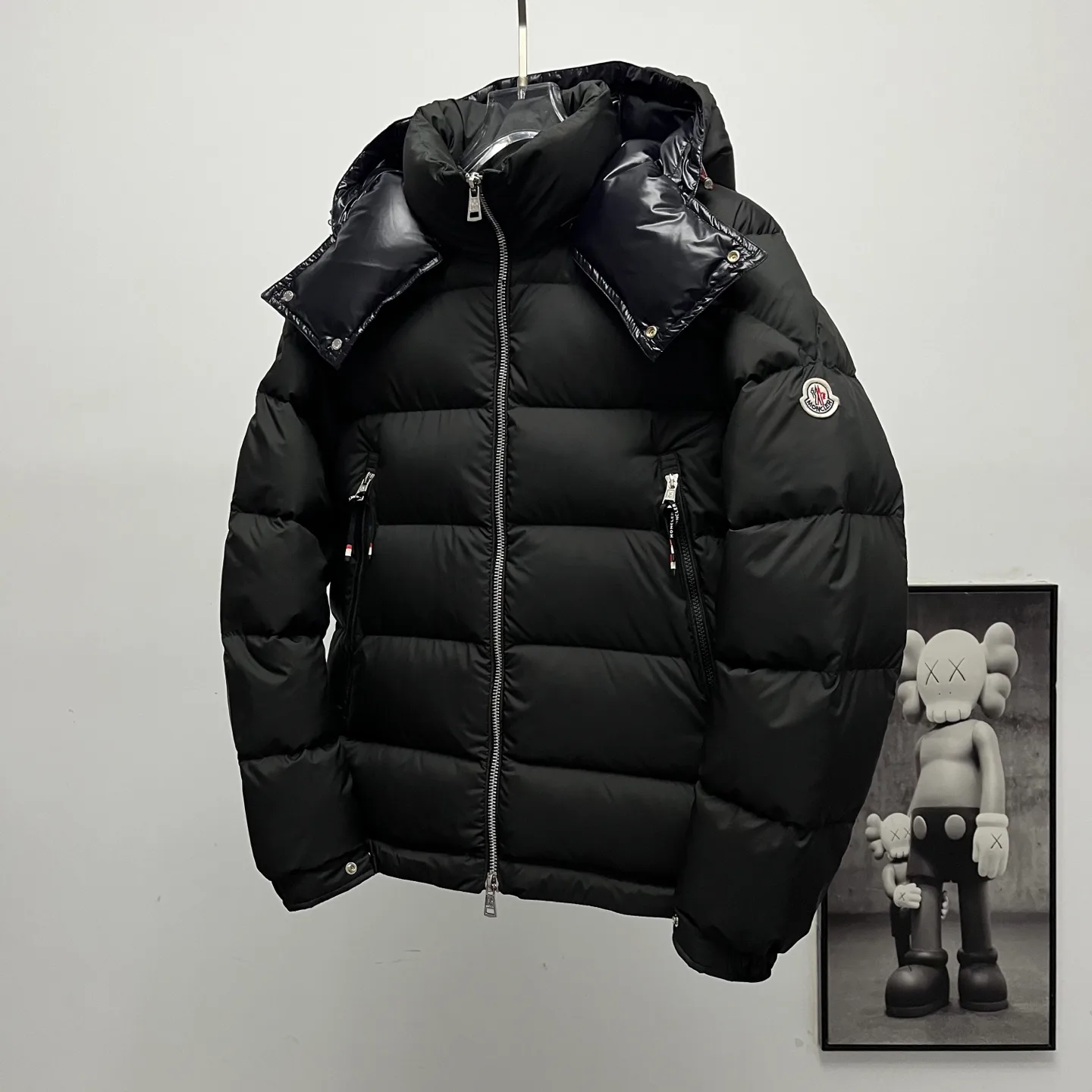 Куртки И Пуховики Женские Moncler 18615243