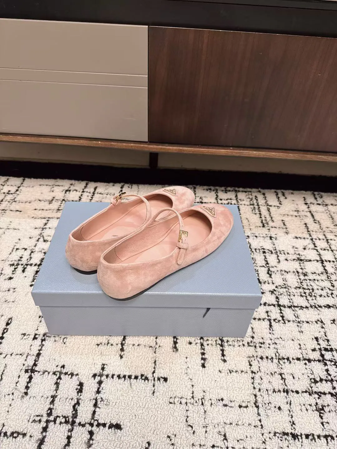 Туфли Женские Prada 11426435