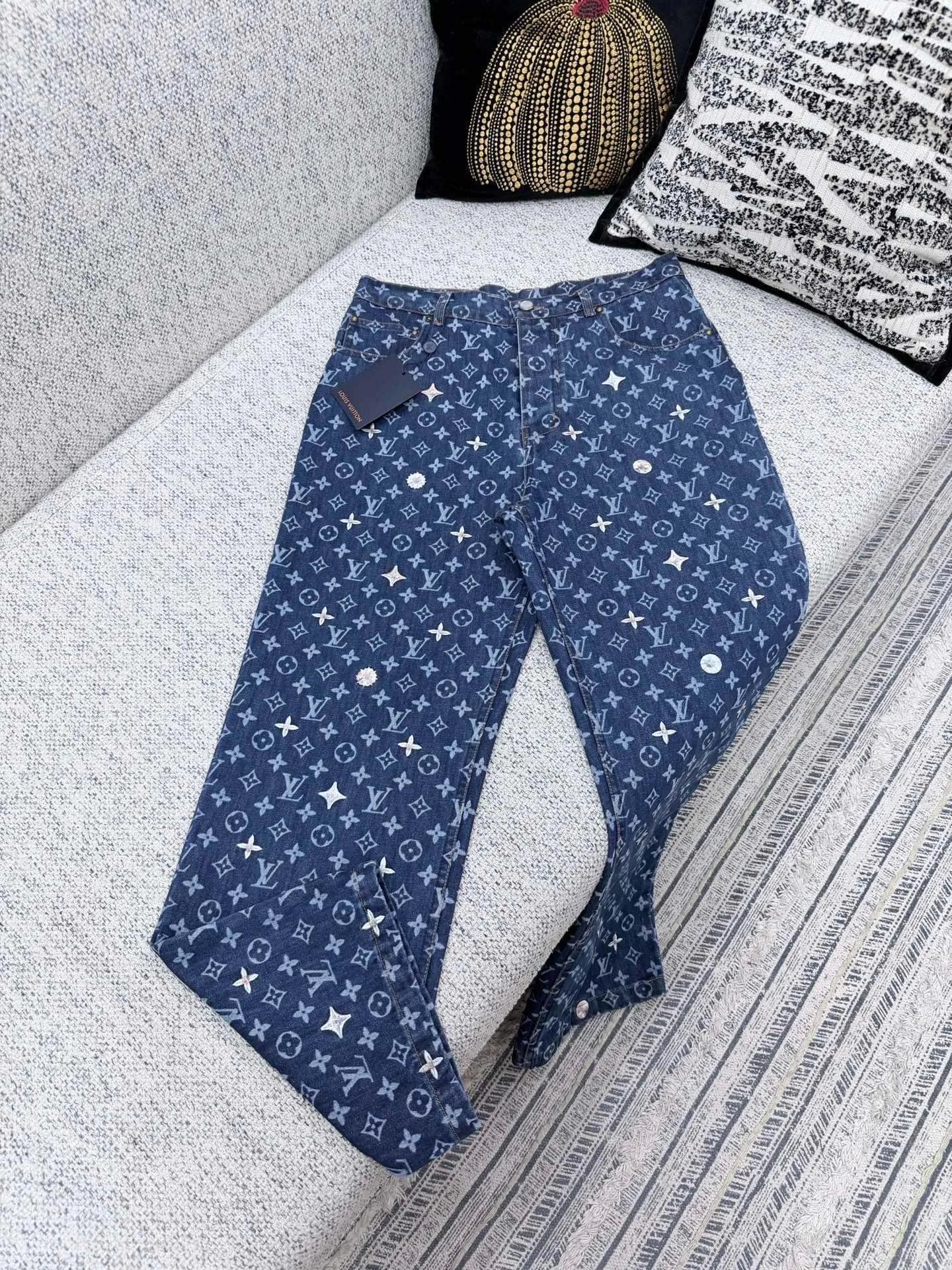 Джинсы Мужские Louis Vuitton 18395781