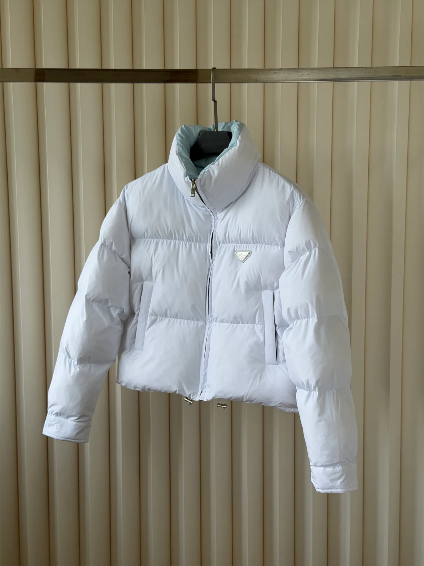 Куртки И Пуховики Женские Prada 18156828
