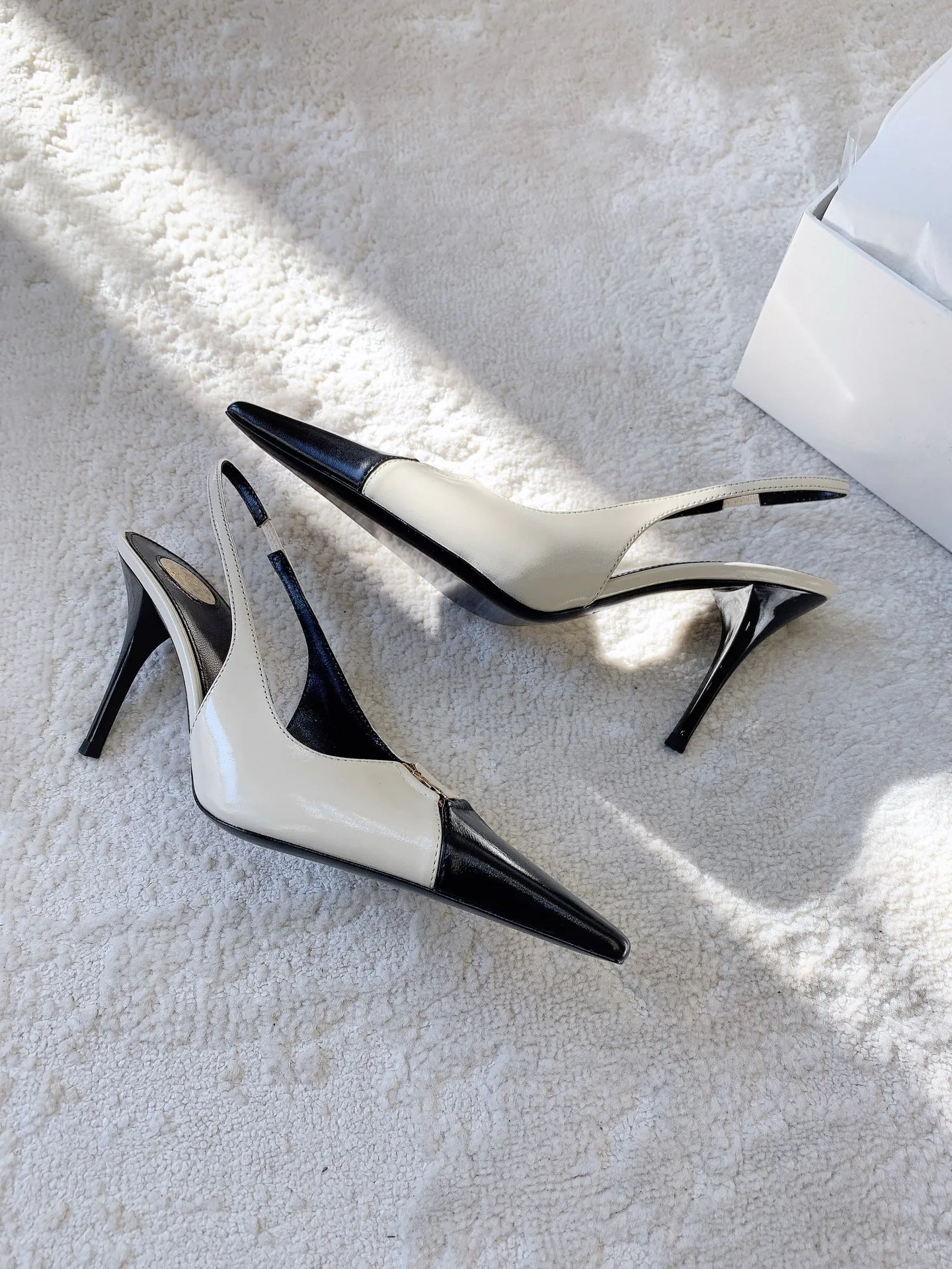 Босоножки Женские Saint Laurent 11923832