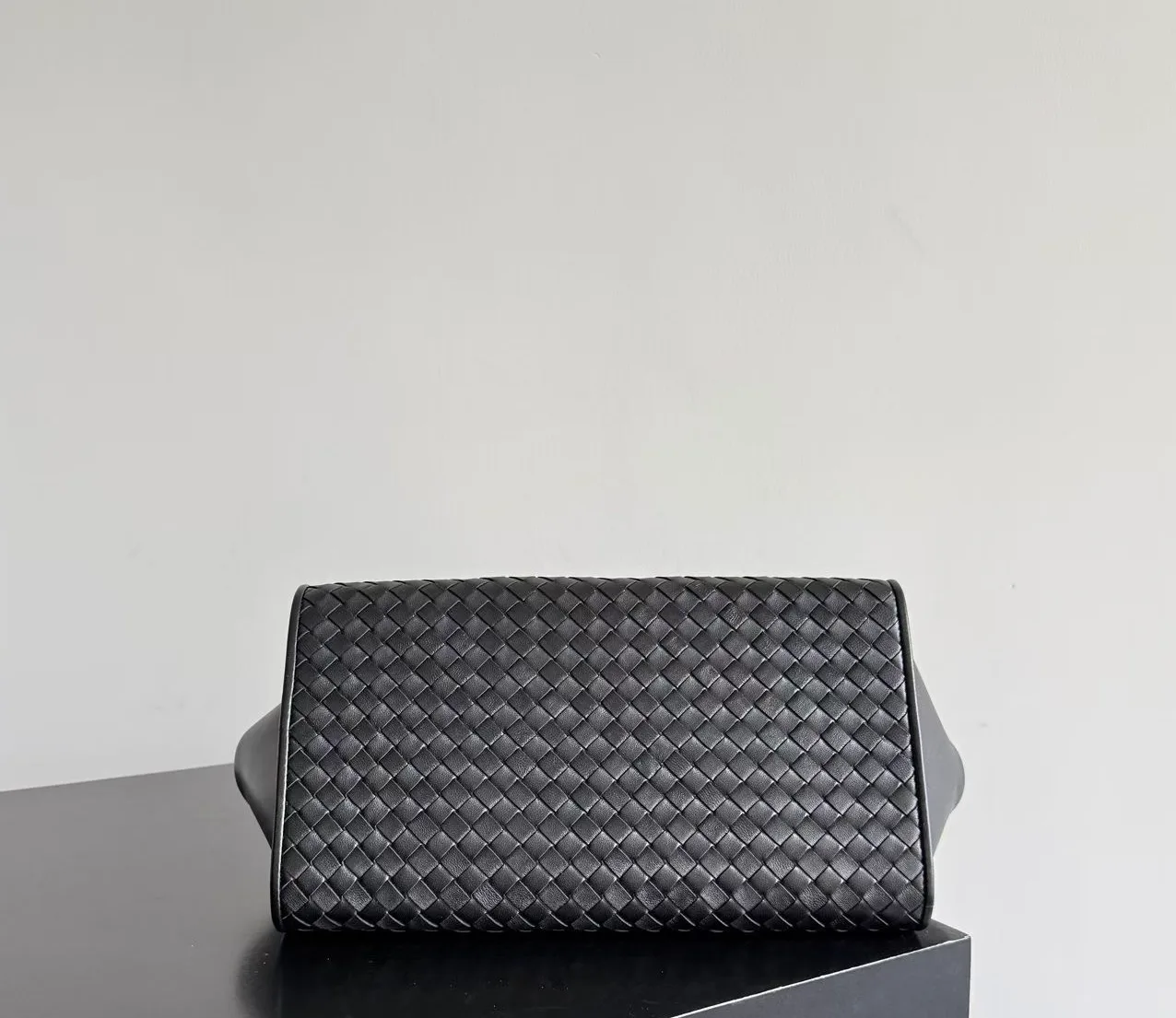 Классические Сумки Женские Bottega Veneta 17973994