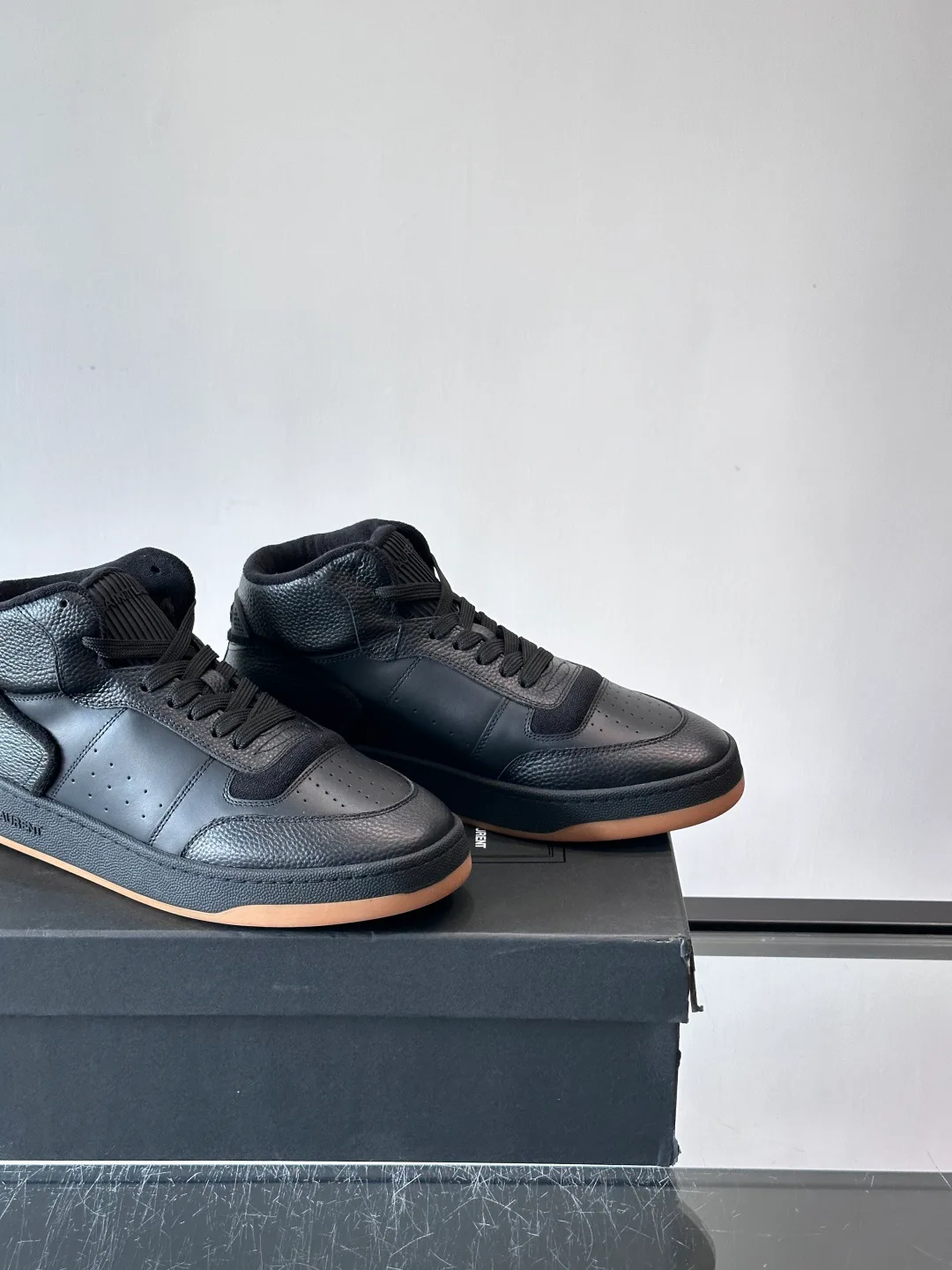 Кроссовки Мужские Saint Laurent 520557