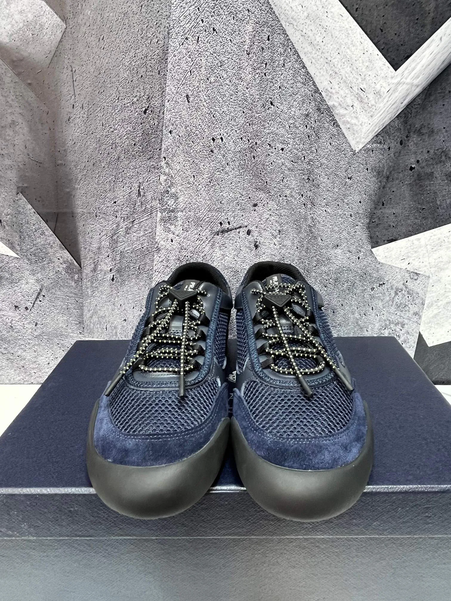 Кроссовки Мужские Prada 17955459