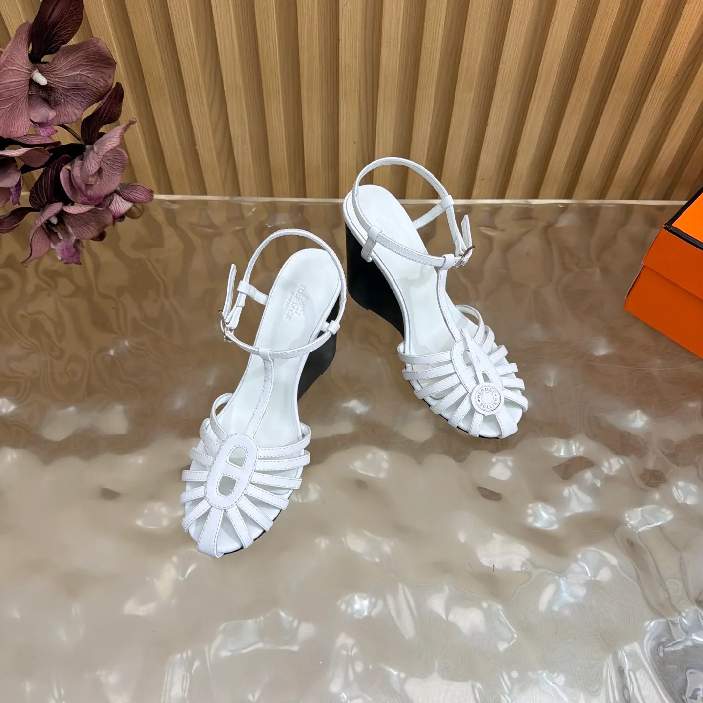 Босоножки Женские Hermes 18235540