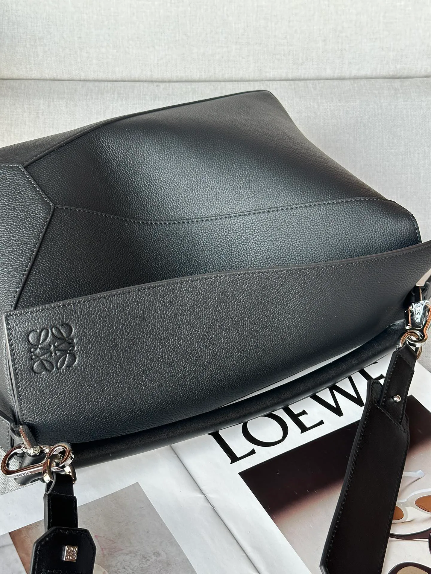 Классические Сумки Женские Loewe 18177571