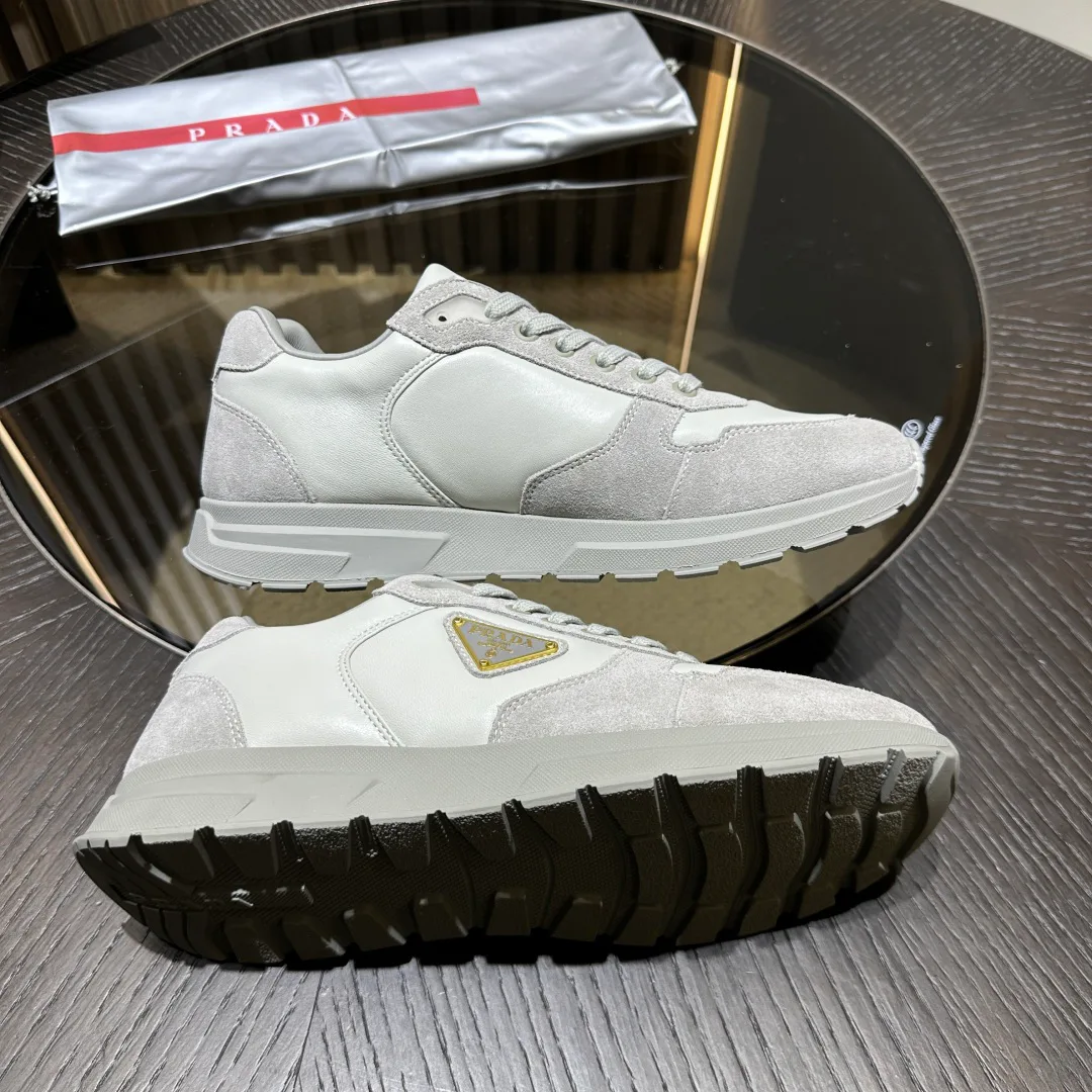 Кроссовки Женские Prada 787522