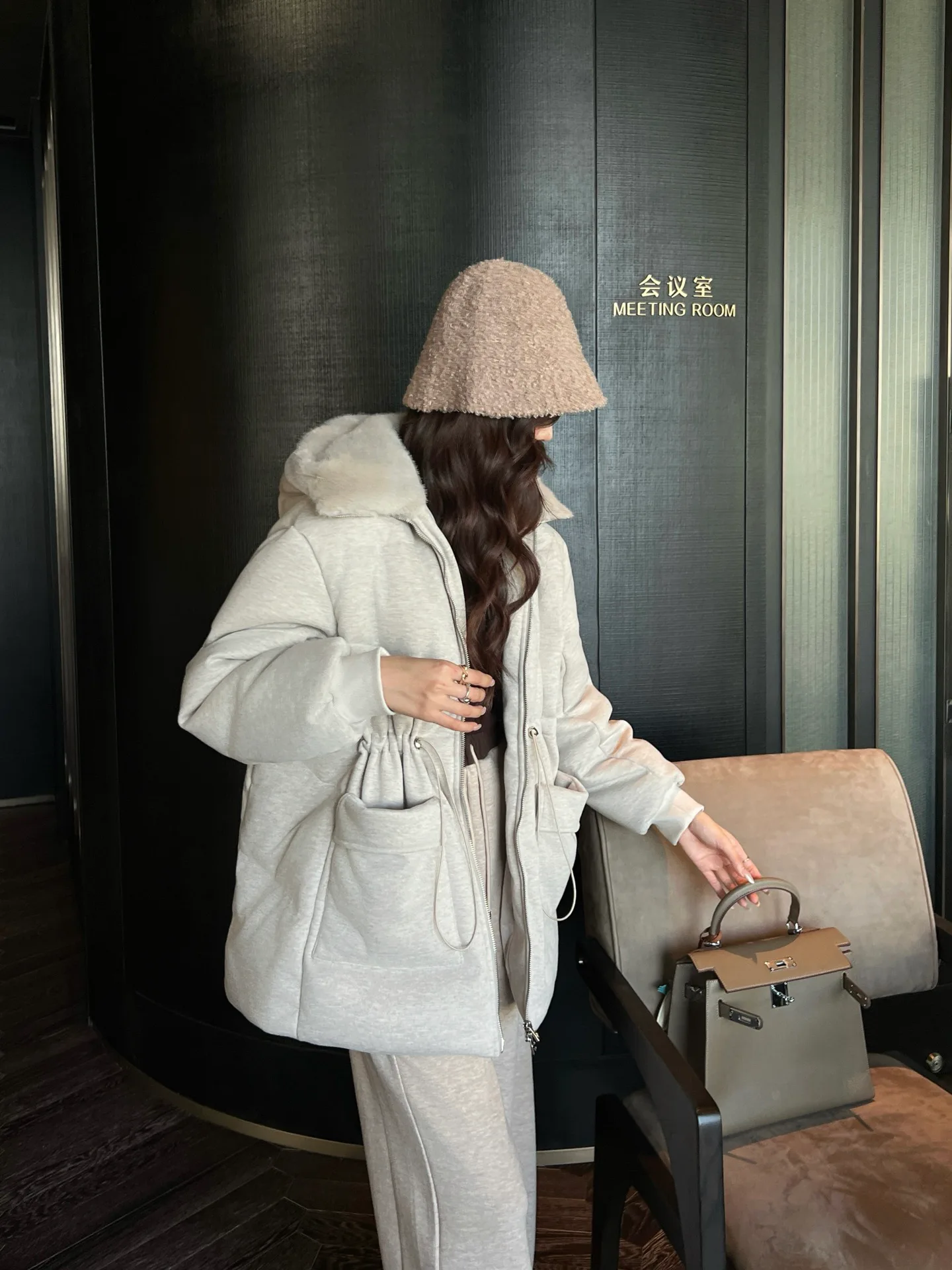 Куртки И Пуховики Женские Loro Piana 863750