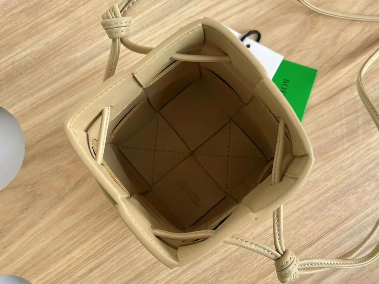 Классические Сумки Женские Bottega Veneta 10633441