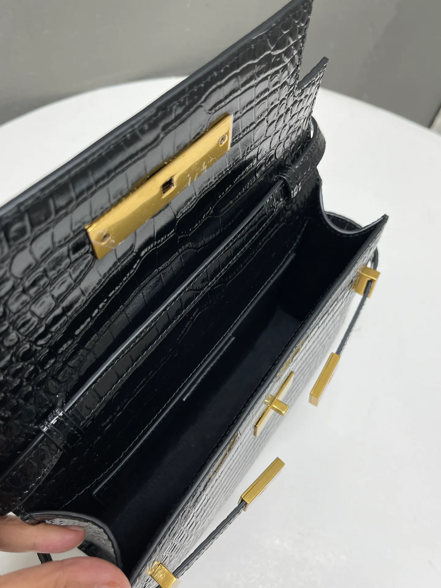 Сумки На Ремне Женские Saint Laurent 207501