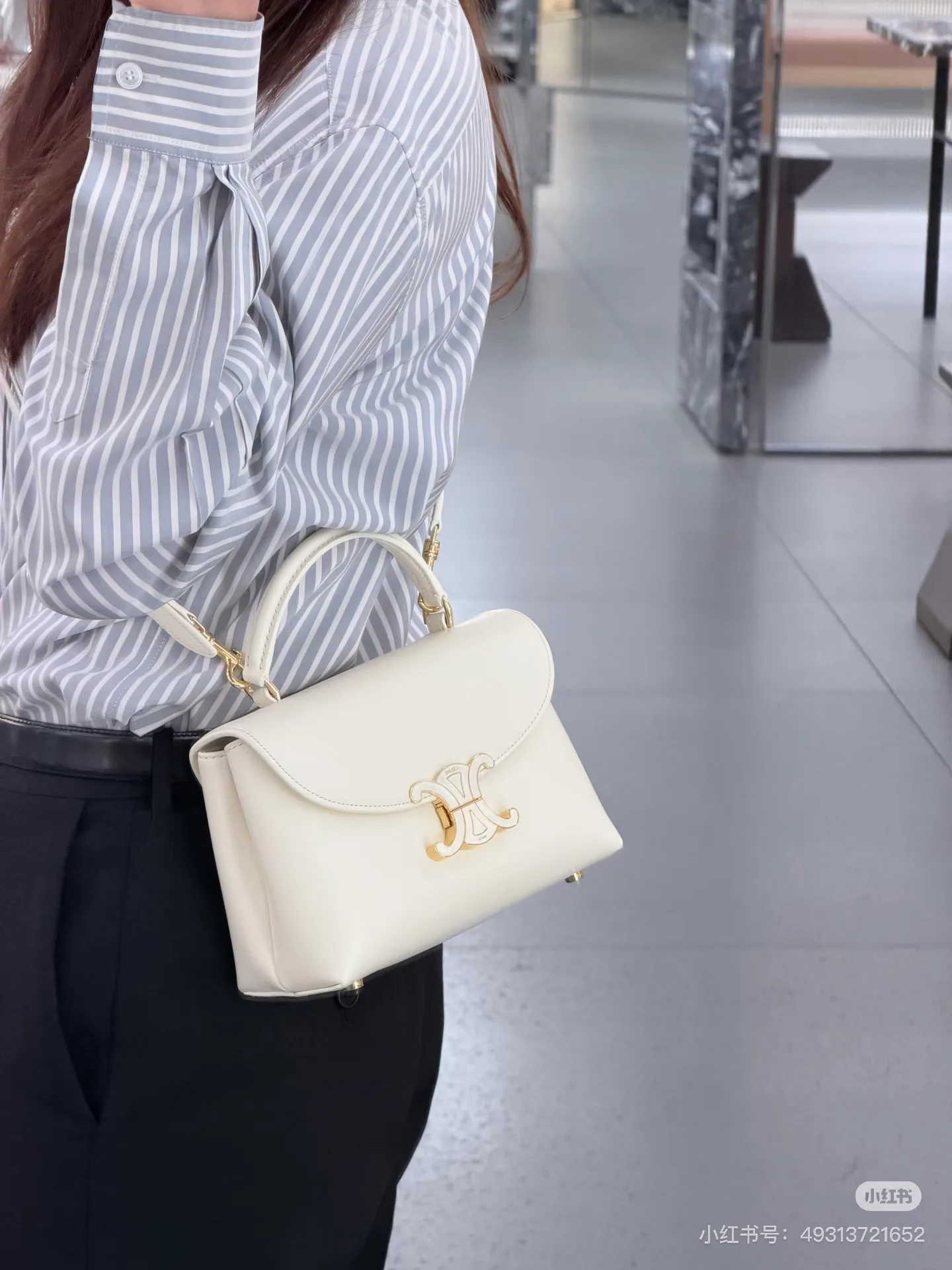 Классические Сумки Женские Celine 18223223