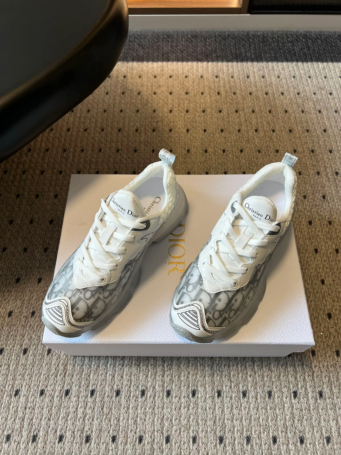 Кроссовки Женские Christian Dior 12833490