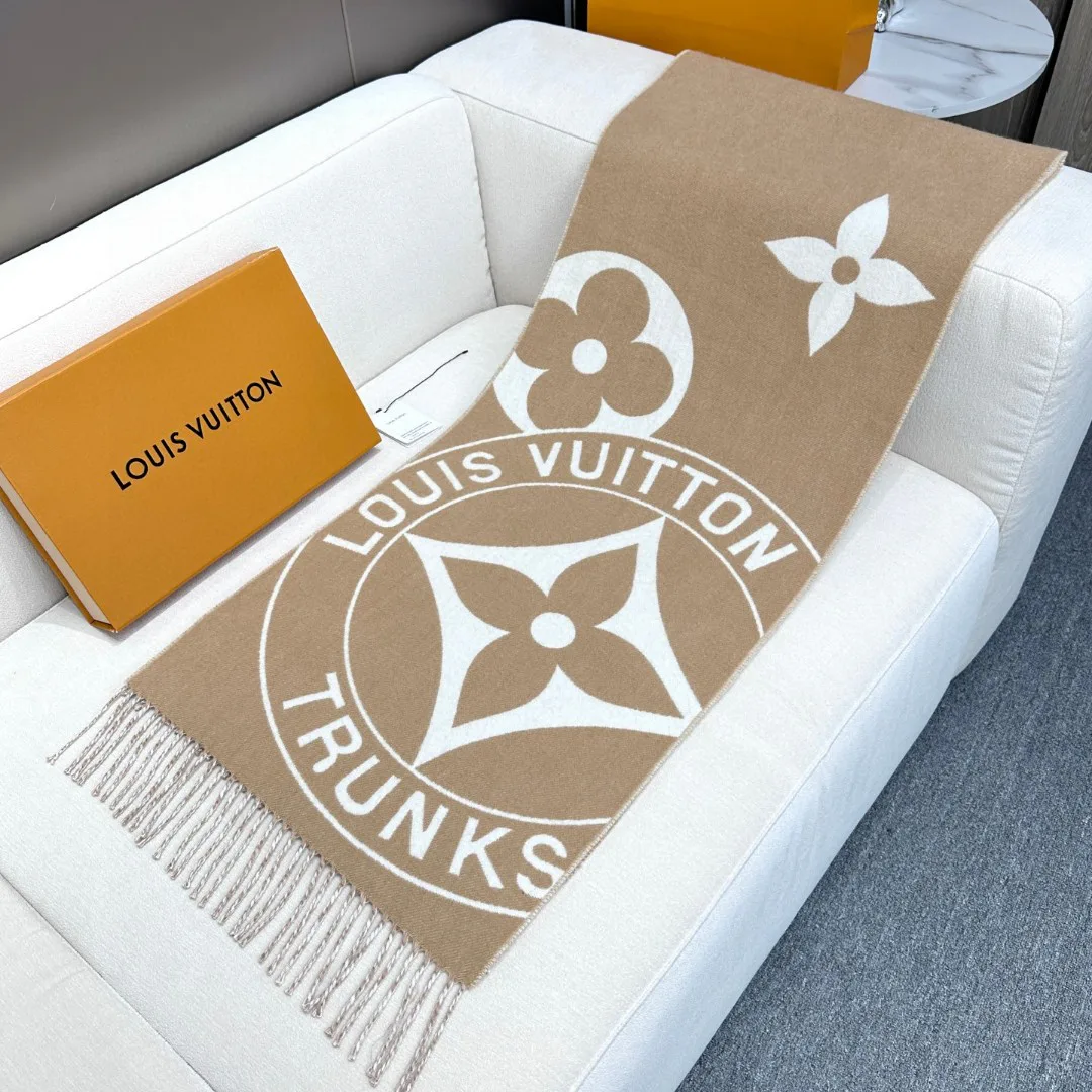 Шарфы Louis Vuitton 18627226