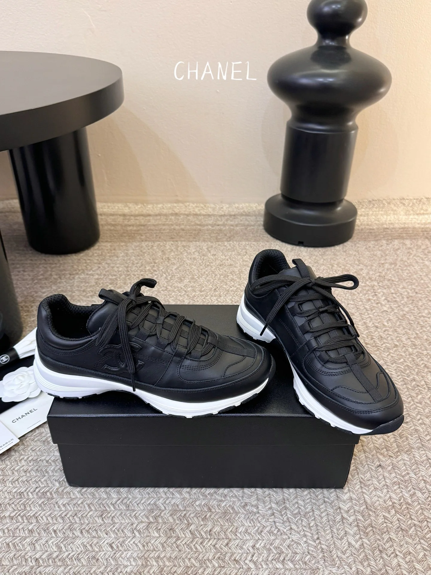 Кроссовки Женские Chanel 11389183