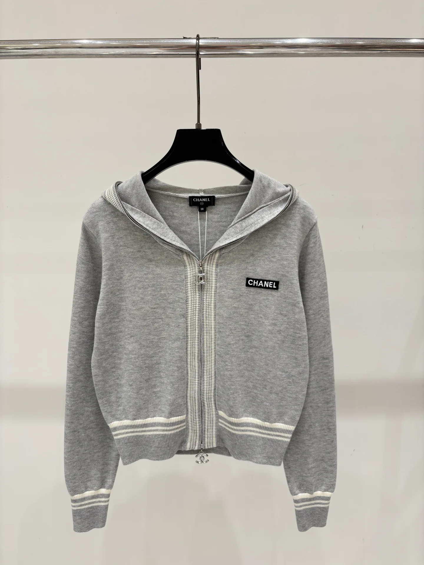 Джемперы И Свитеры Женские Chanel 17932553