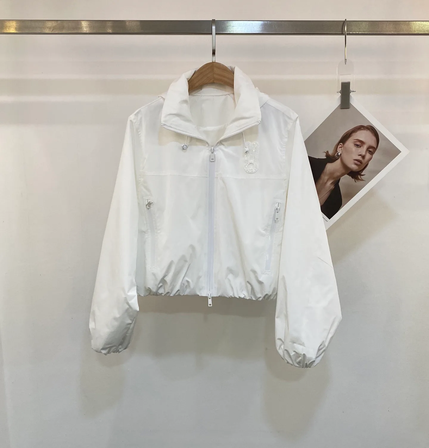 Куртки И Пуховики Женские Bottega Veneta 19086