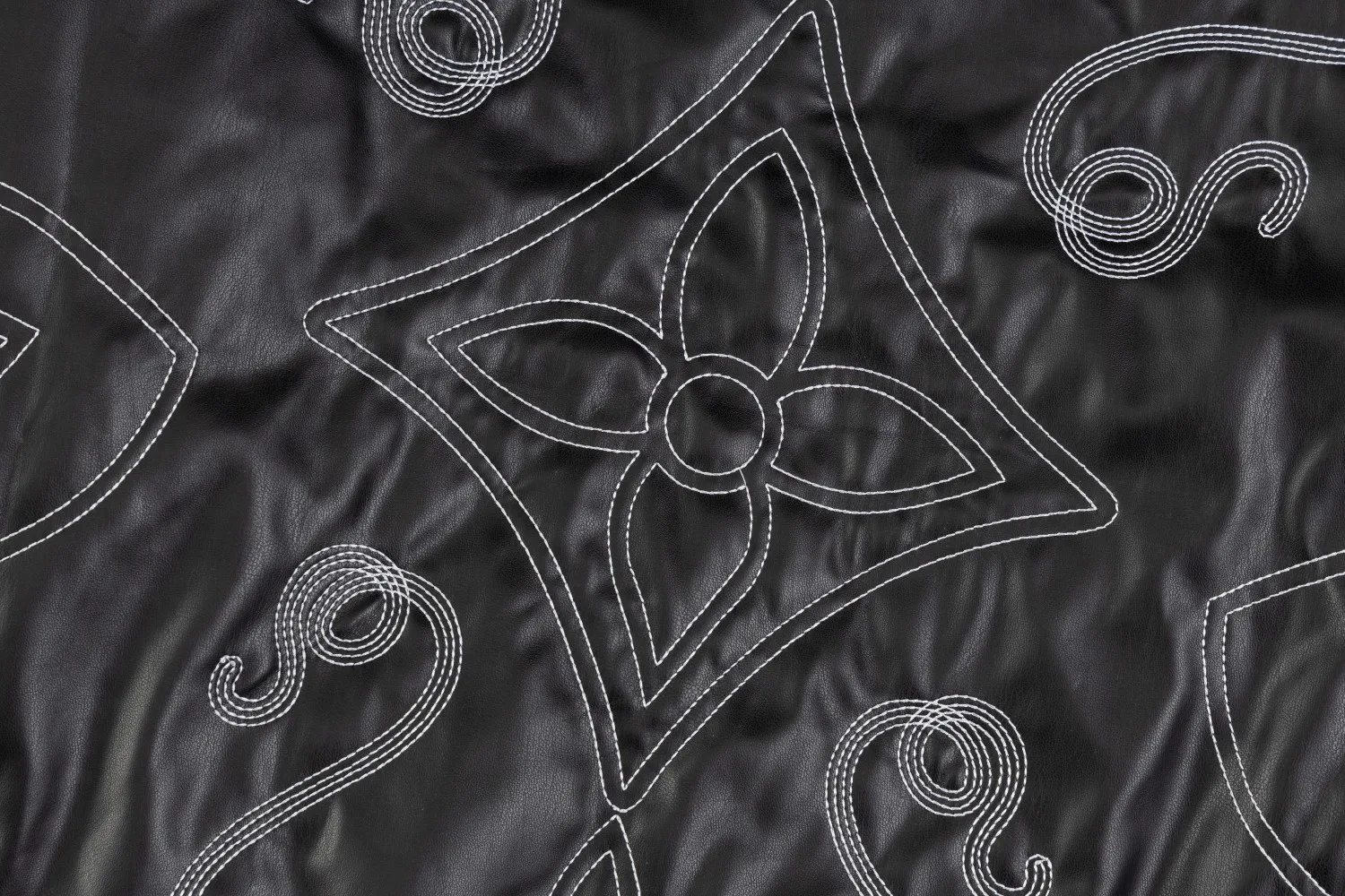 Куртки И Пуховики Женские Louis Vuitton 212521