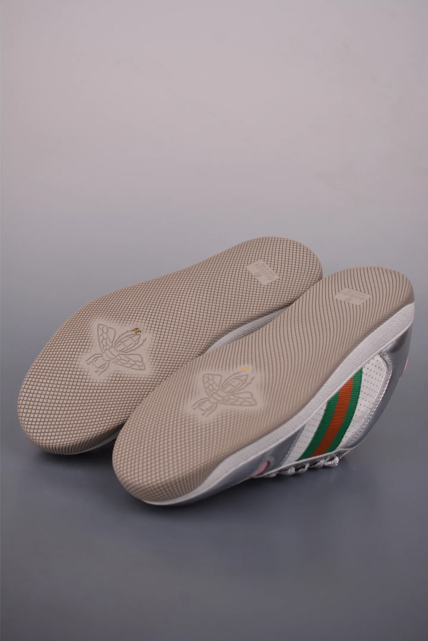 Кроссовки Женские Gucci 12962285