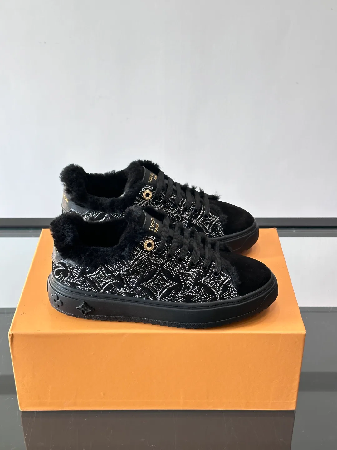 Кеды Женские Louis Vuitton 386627