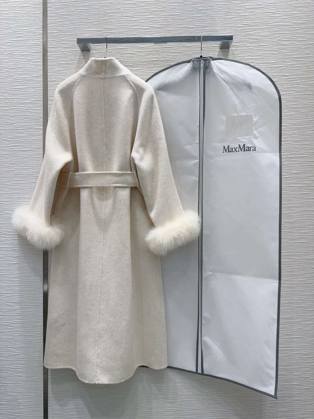 Пальто Женские Max Mara 18456304