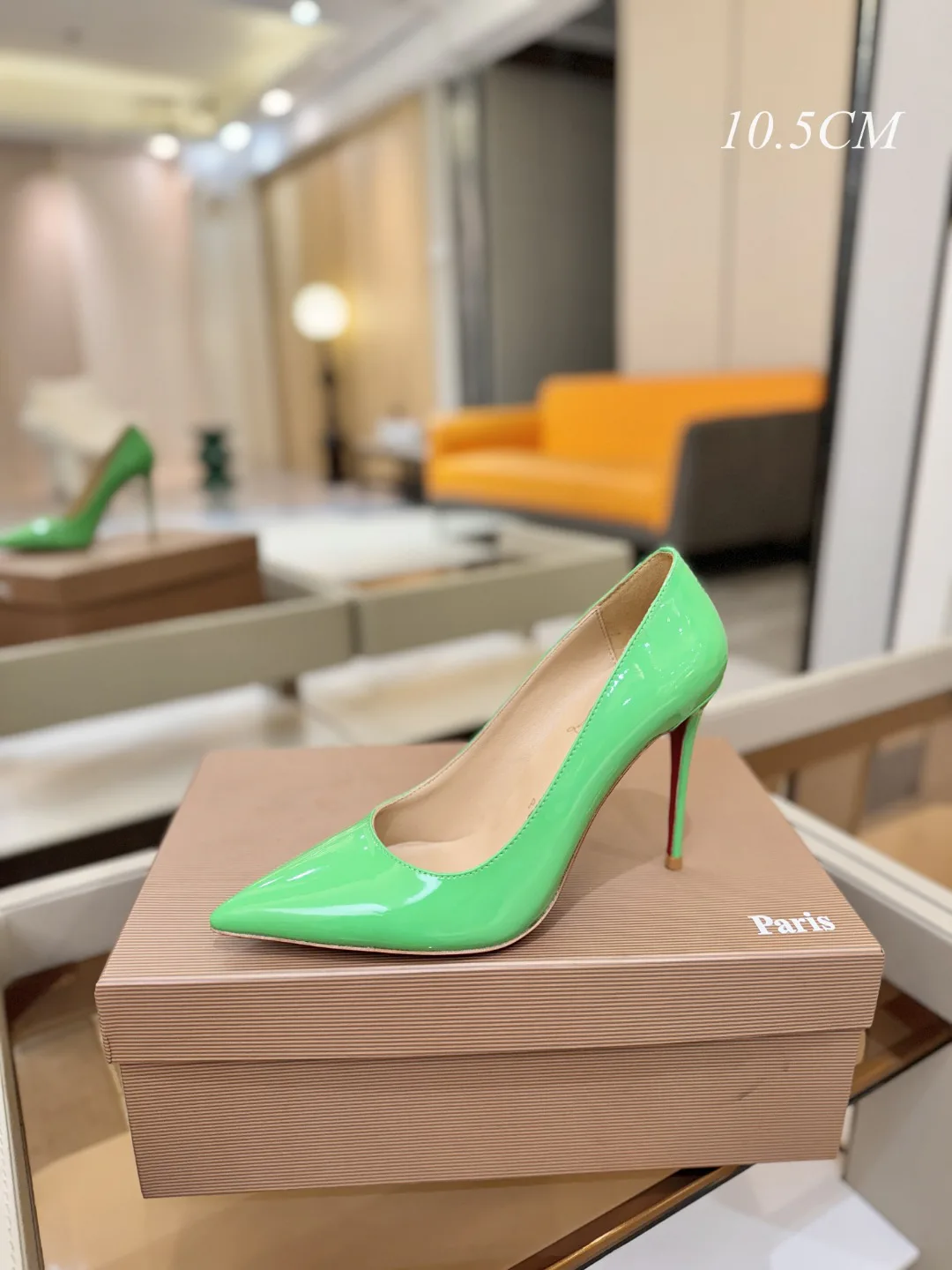 Туфли Женские Christian Louboutin 11079841