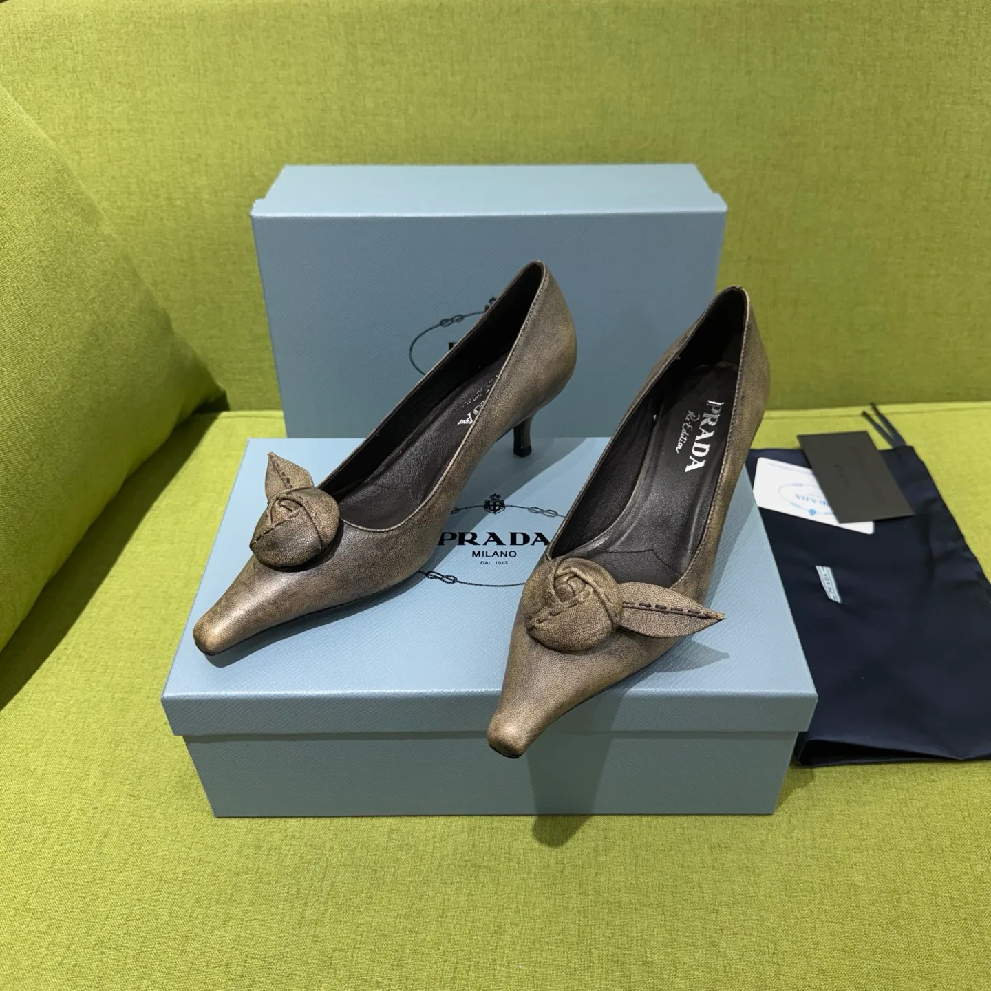 Туфли Женские Prada 18691302