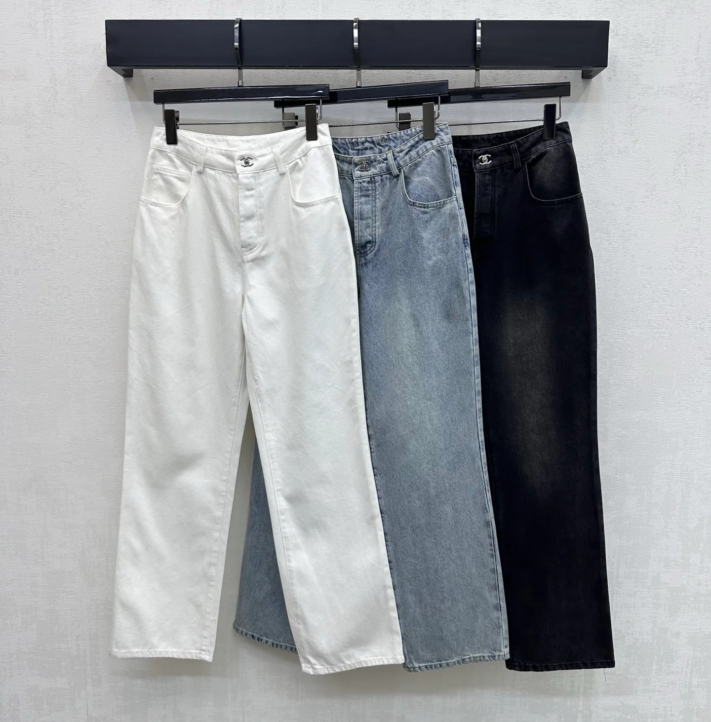 Джинсы Женские Chanel 11620995