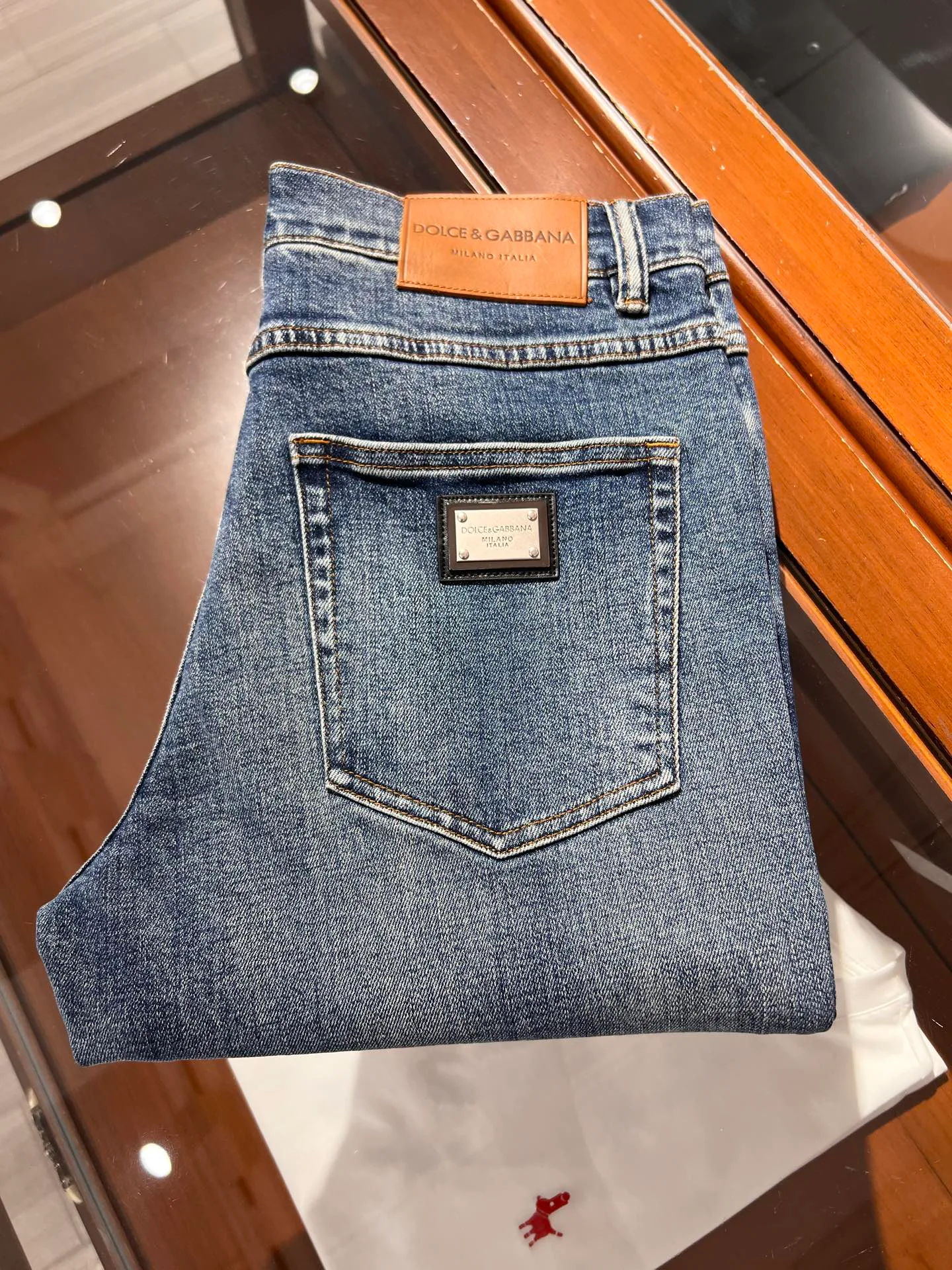 Джинсы Мужские Dolce & Gabbana 18244471
