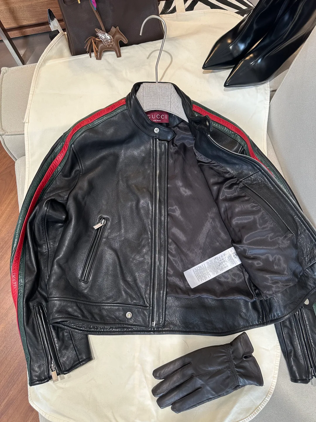 Кожаные Куртки И Дублёнки Женские Gucci 19613398