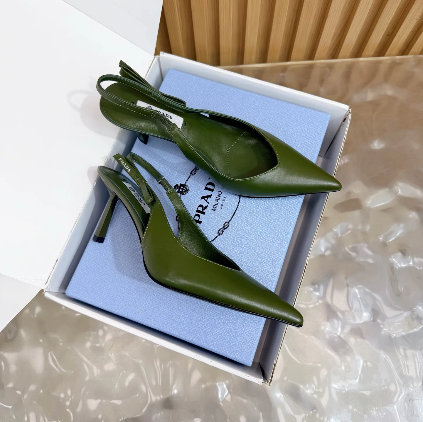 Туфли Женские Prada 11411873