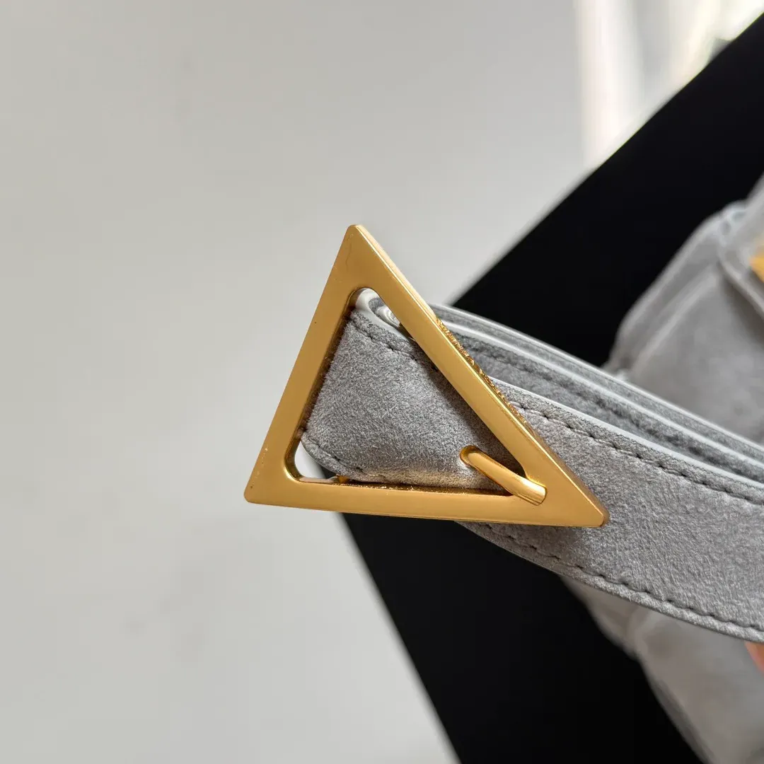 Сумки На Ремне Женские Bottega Veneta 760218