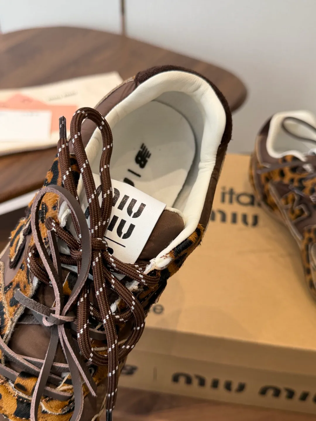 Кроссовки Женские Miu Miu 18182995
