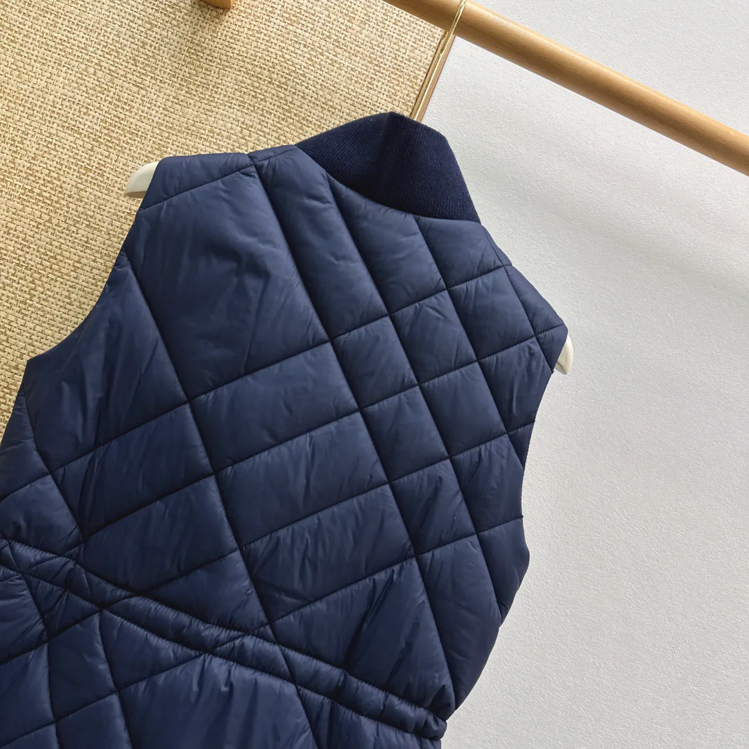 Жилеты Женские Burberry 18203522