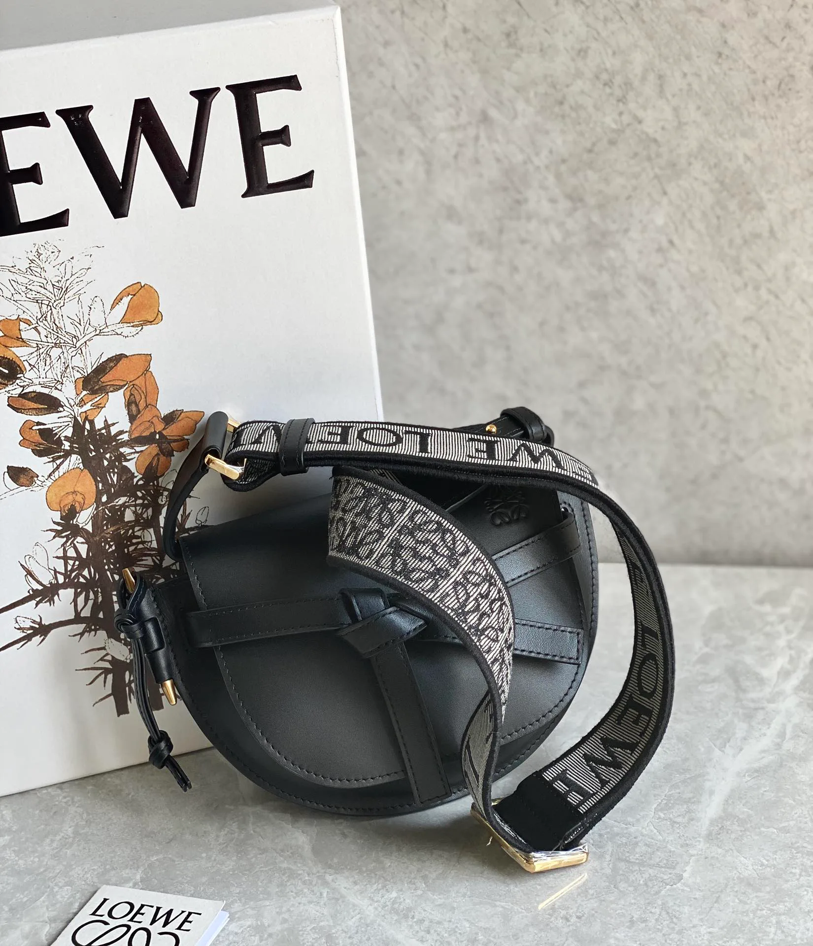 Сумки На Ремне Женские Loewe 11402876