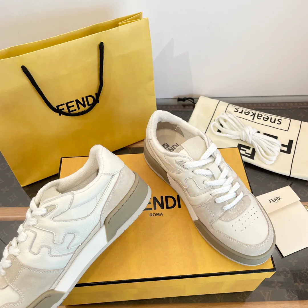 Кроссовки Женские Fendi 11161939