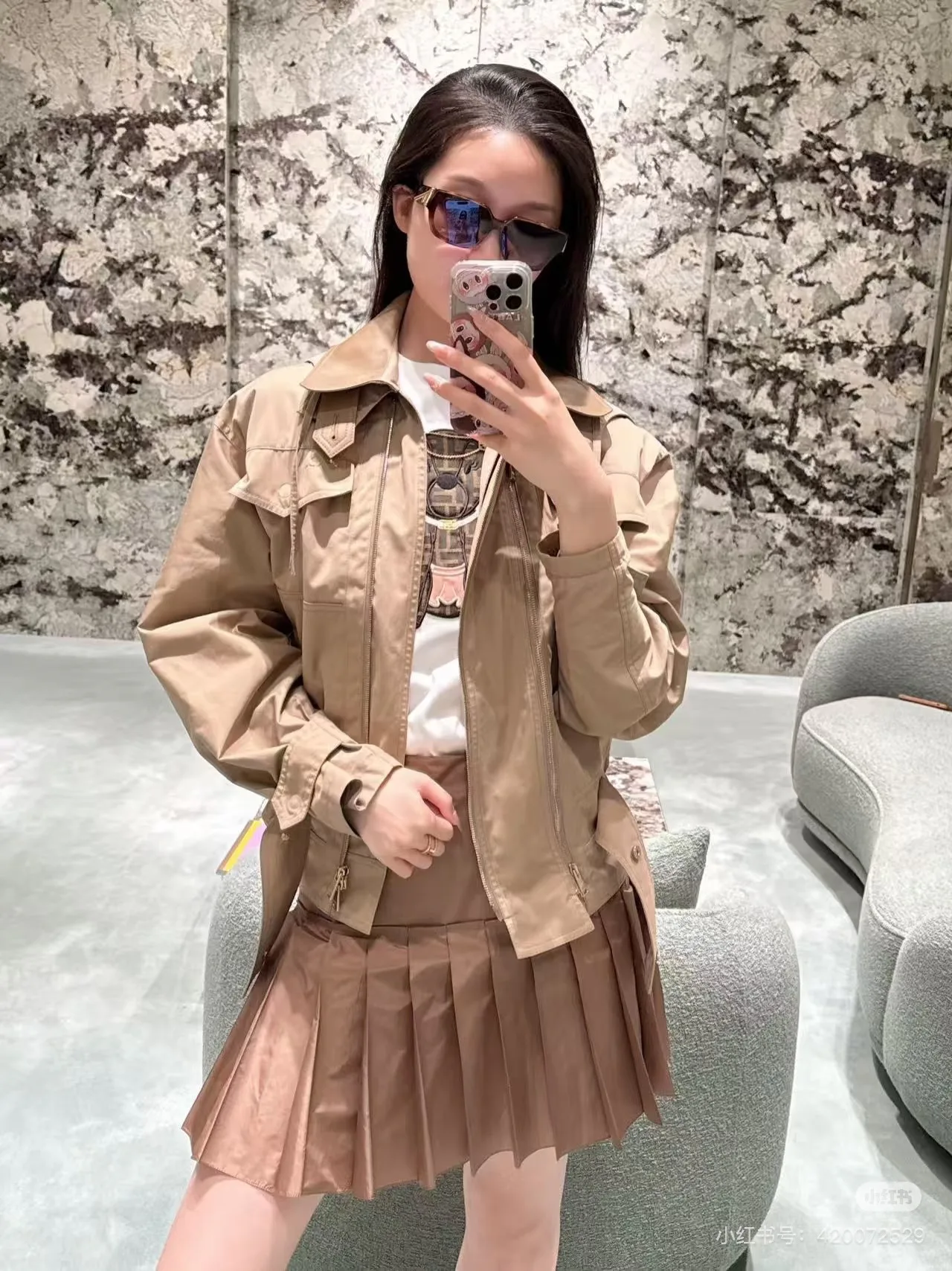 Куртки И Пуховики Женские Fendi 1565150