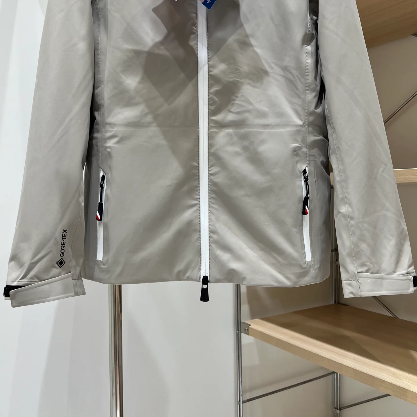 Куртки И Пуховики Женские Moncler 18131363