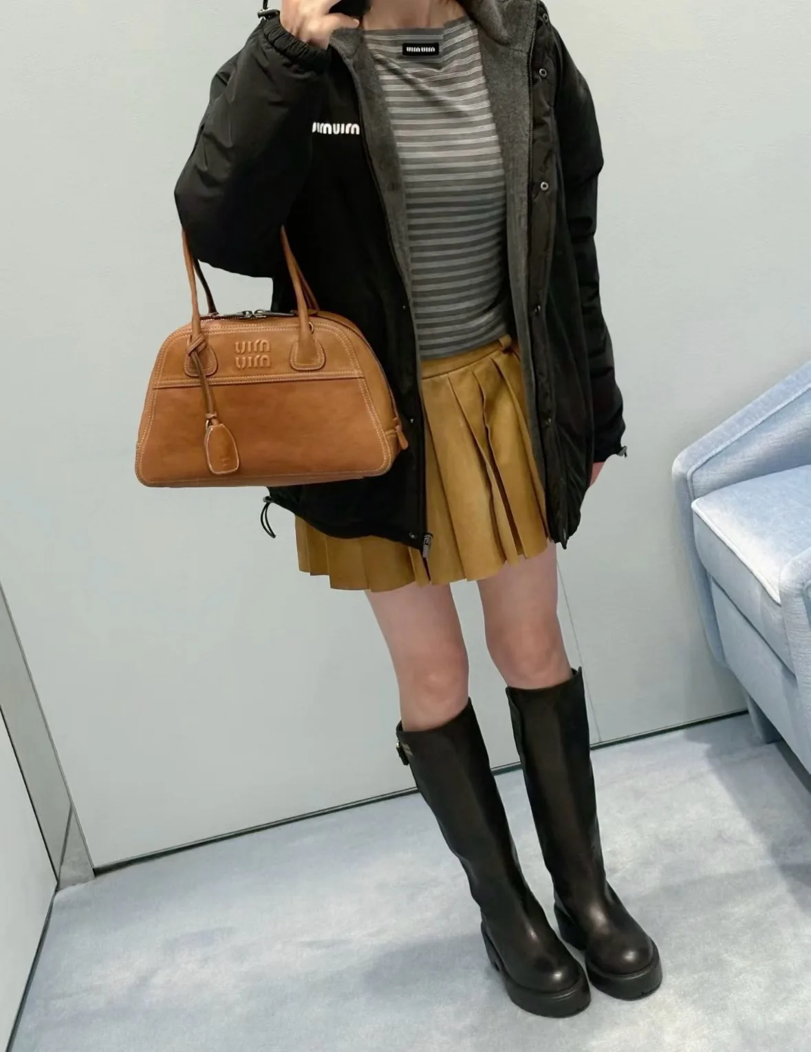 Куртки И Пуховики Женские Miu Miu 17995767