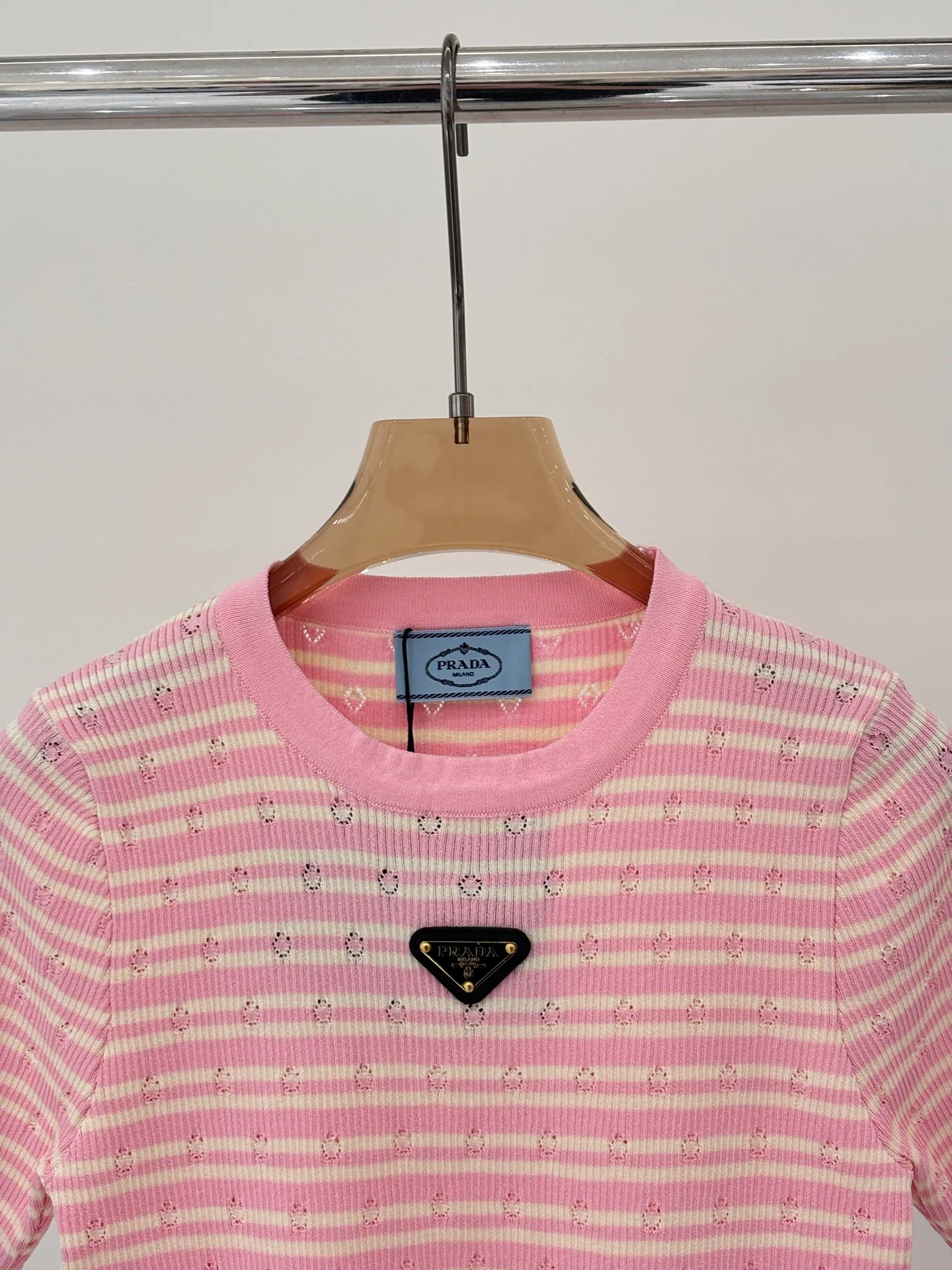 Футболки Женские Prada 11567127