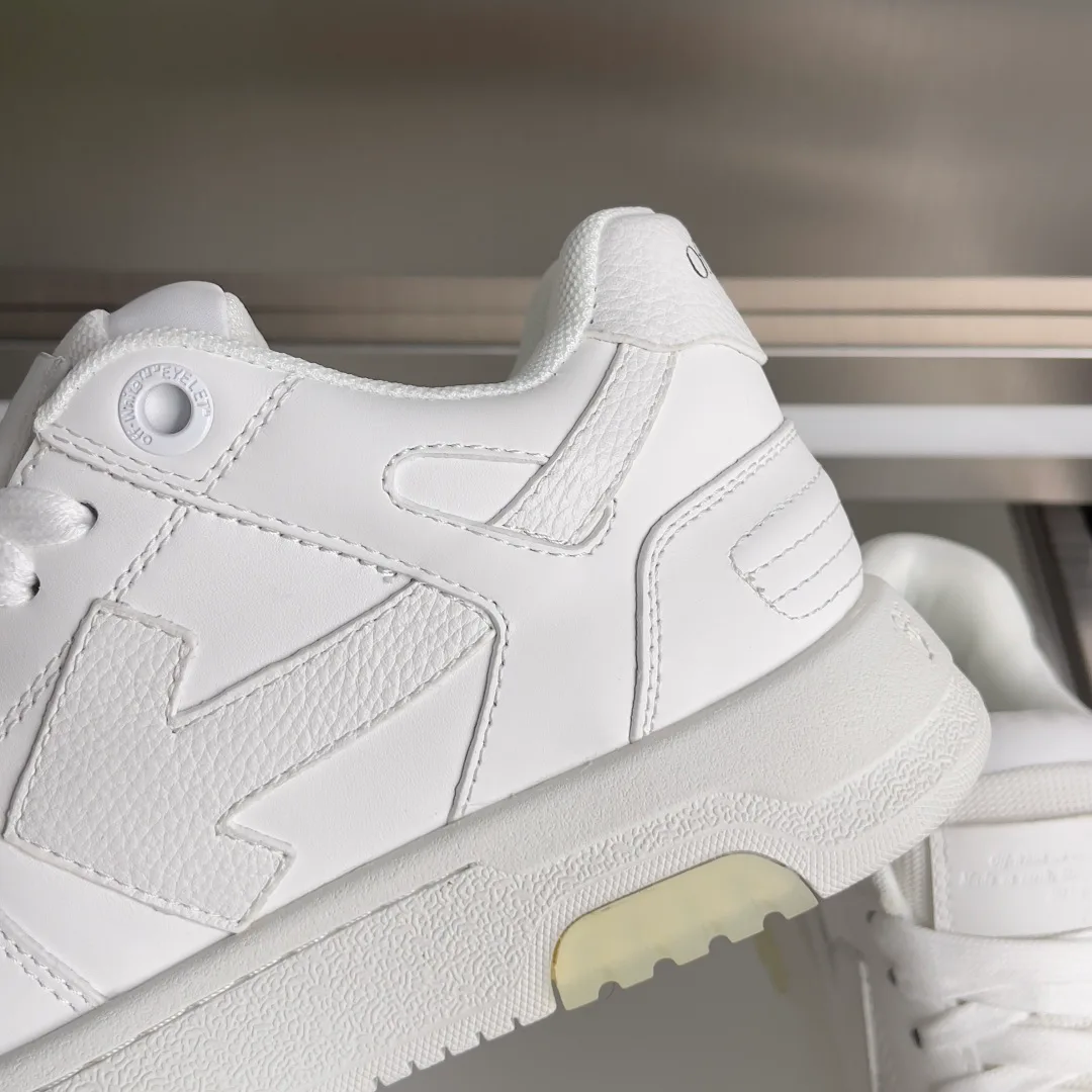 Кроссовки Женские Off-White 1084875