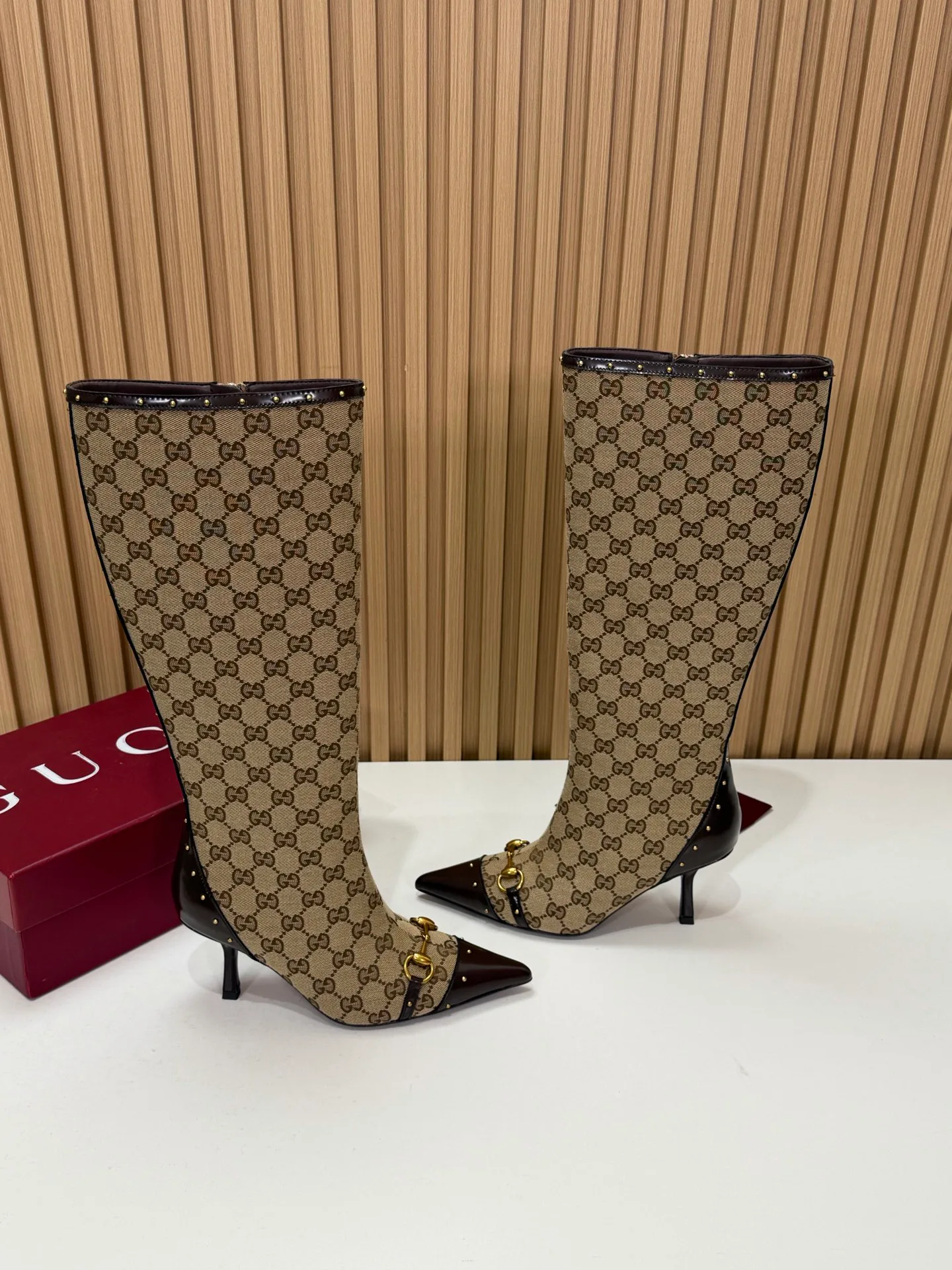 Сапоги Женские Gucci 18575601