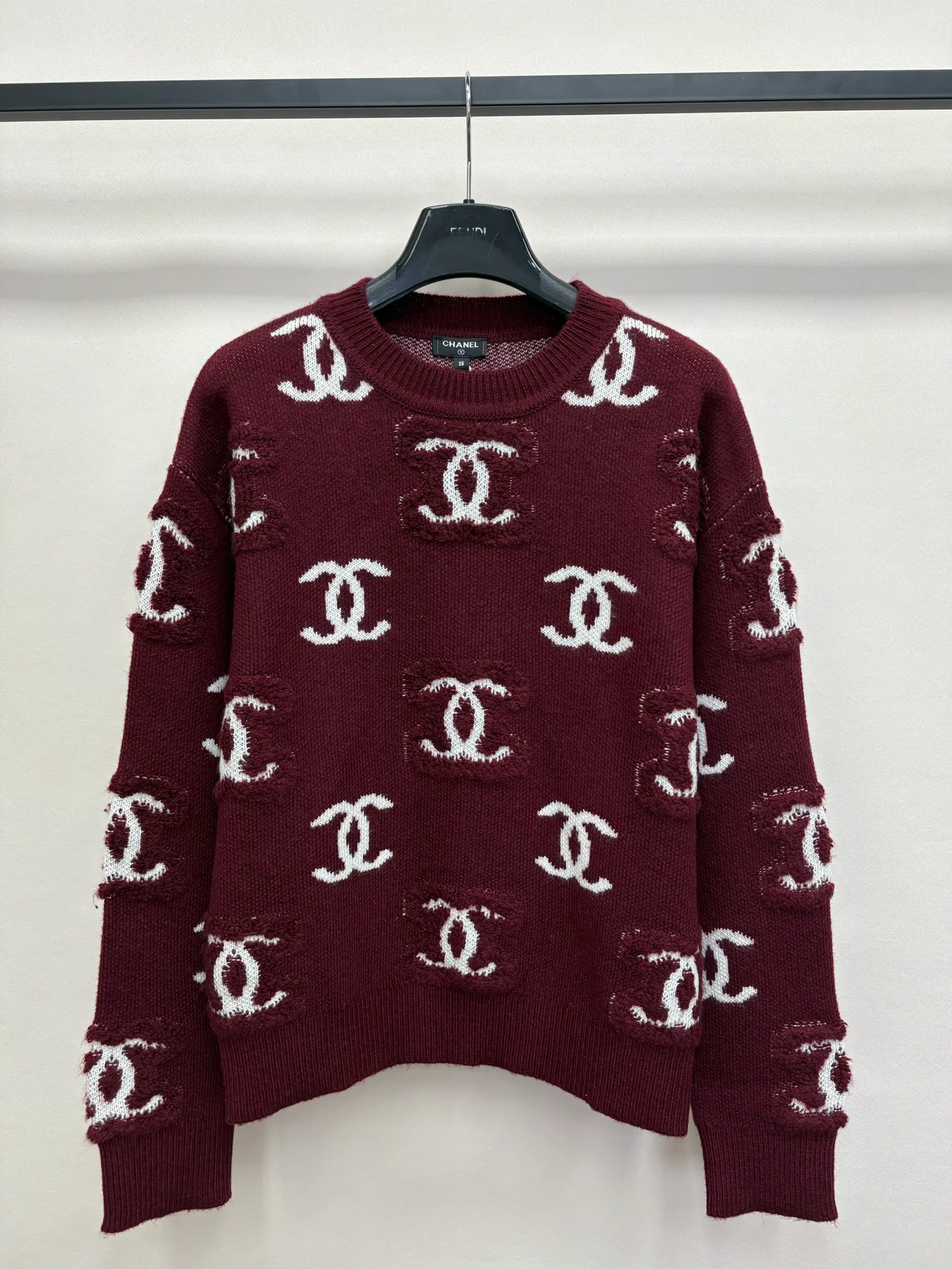 Джемперы И Свитеры Женские Chanel 17696328
