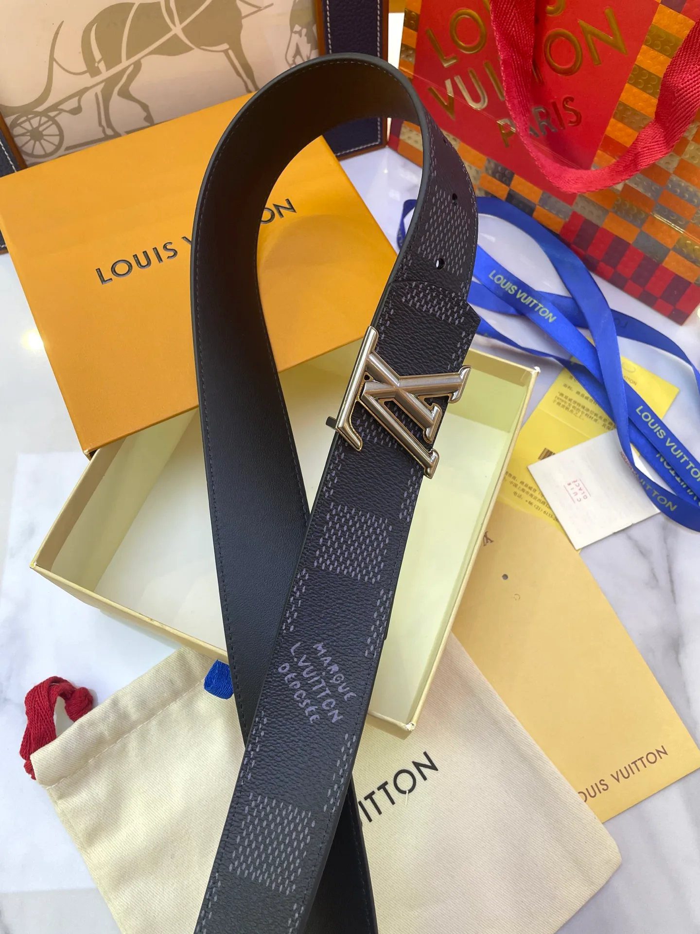 Ремни Louis Vuitton 76782