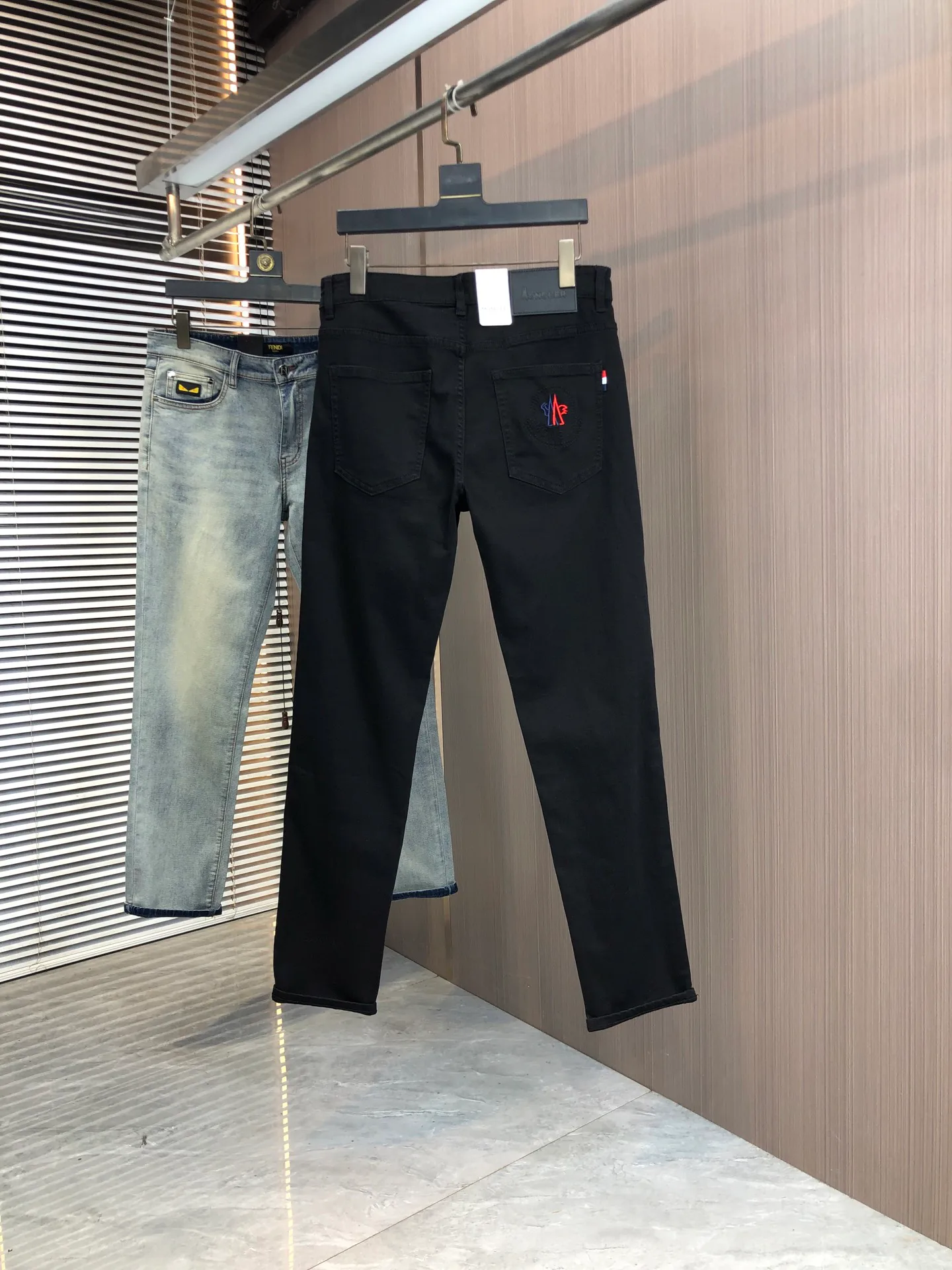 Джинсы Мужские Moncler 11514656