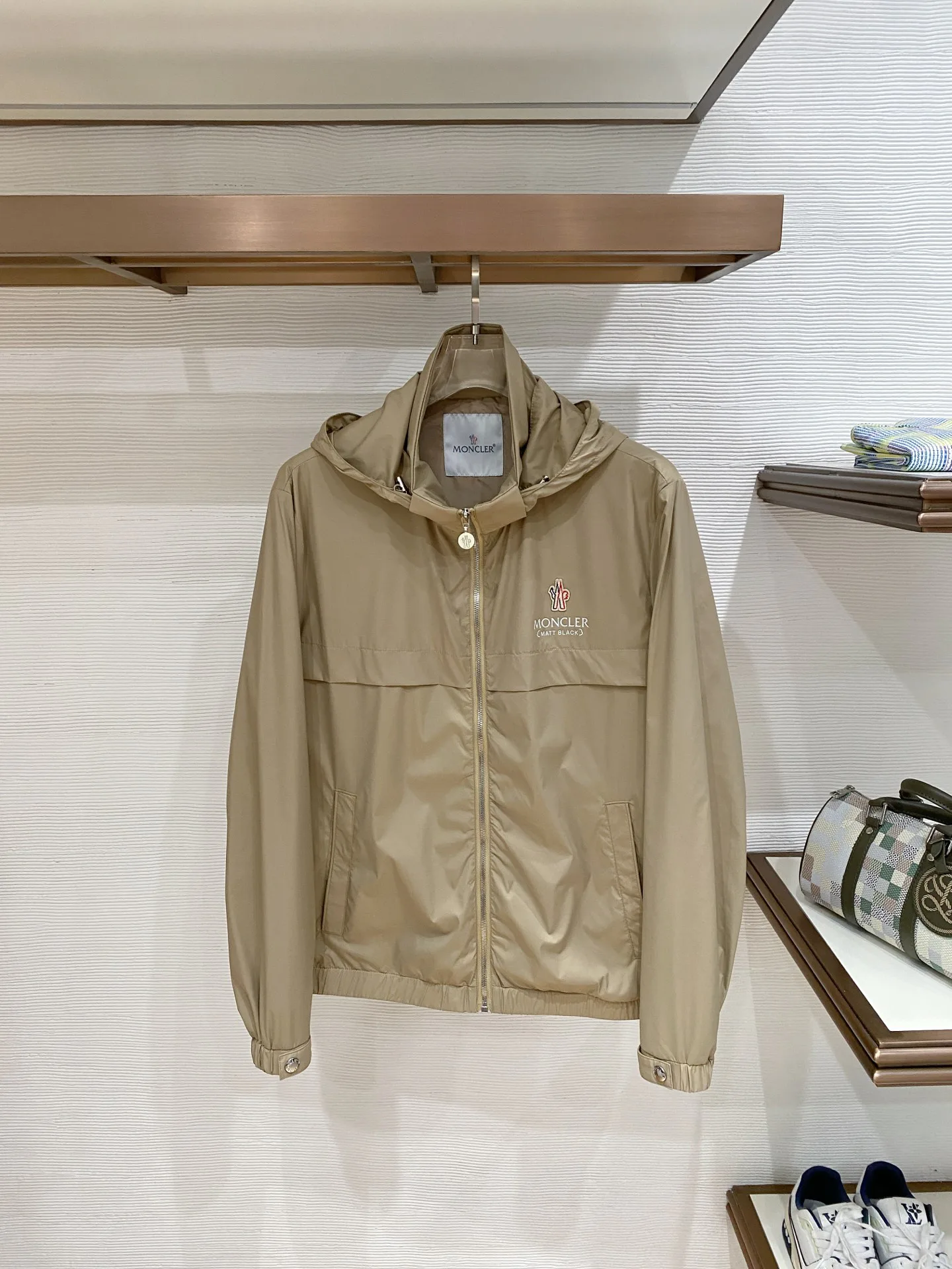 Пальто И Тренчи Мужские Moncler 11556926